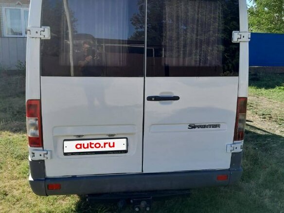 2005 Mercedes-Benz Sprinter, белый, 1199999 рублей - вид 2