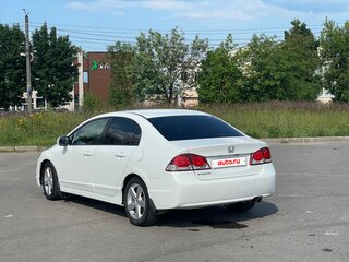 2011 Honda Civic VIII Рестайлинг, белый, 695000 рублей, вид 5