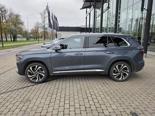 2023 Geely Monjaro I, серый, 2690000 рублей, вид 2
