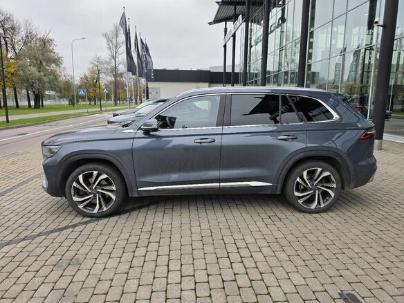 2023 Geely Monjaro I, серый, 2690000 рублей - вид 1