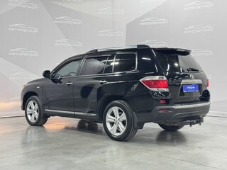 2011 Toyota Highlander II (XU40) Рестайлинг, чёрный, 1980000 рублей, вид 3