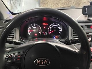 2010 Kia Rio II Рестайлинг, чёрный, 530000 рублей, вид 5
