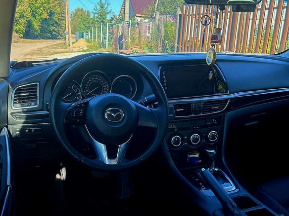 2012 Mazda 6 III (GJ), белый, 1400000 рублей - вид 9