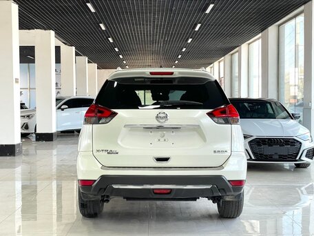 2023 Nissan X-Trail III Рестайлинг, белый, 2063000 рублей, вид 5