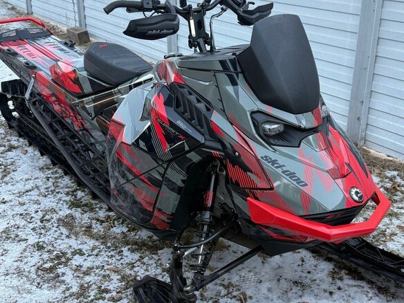2023 BRP Ski-Doo Summit 850, чёрный, 2350000 рублей - вид 4
