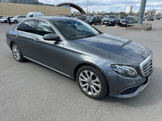 2019 Mercedes-Benz E-Класс 200 V (W213, S213, C238), серый, 2850000 рублей, вид 3