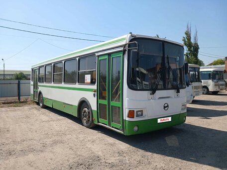 2008 ЛиАЗ 5256, белый, 900000 рублей, вид 3