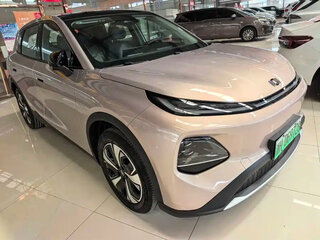 2025 Changan Qiyuan Q05 51.9 kWh II, бежевый, 2350000 рублей, вид 3