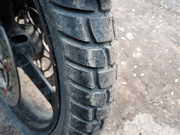 2005 Suzuki V-Strom DL 650, красный, 415000 рублей - вид 5