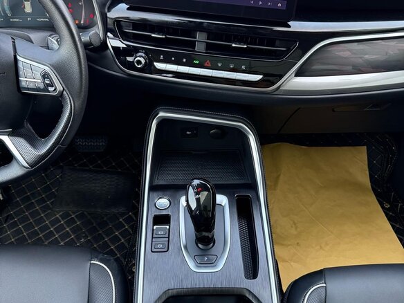 2023 Haval H6 III, белый, 1180000 рублей - вид 11