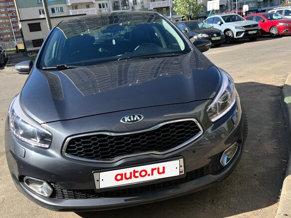 2013 Kia Ceed II, серый