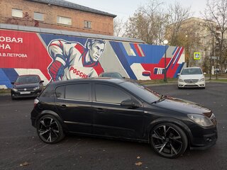 2005 Opel Astra H, чёрный, 260000 рублей, вид 2
