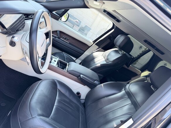 2022 Land Rover Range Rover P400 MHEV V, чёрный, 15500000 рублей - вид 10