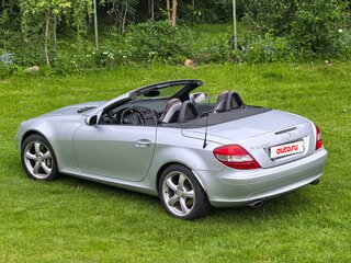 2004 Mercedes-Benz SLK-Класс 350 II (R171), серебристый, 2000000 рублей, вид 4