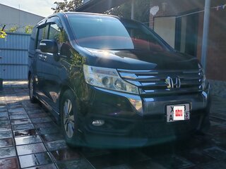 2012 Honda Stepwgn Spada IV Рестайлинг, чёрный, 1700000 рублей, вид 5