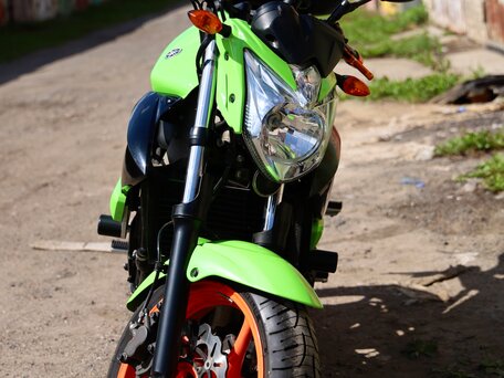2009 Yamaha XJ6 (FZ6R), зелёный, 400000 рублей, вид 4