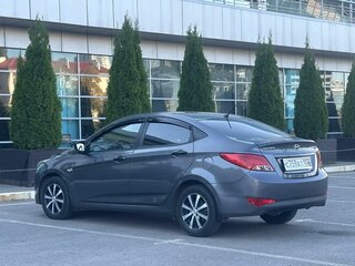 2014 Hyundai Solaris I Рестайлинг, серый, 779000 рублей, вид 4