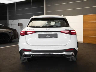 2026 Mercedes-Benz GLC 300 L II (X254), белый, 9550000 рублей, вид 4