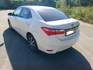 2013 Toyota Corolla XI (E160, E170, E180), белый, 845000 рублей, вид 4