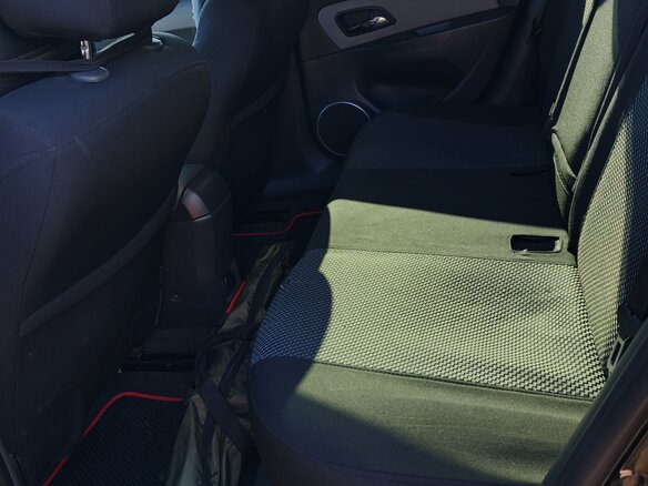 2010 Chevrolet Cruze I, чёрный, 590000 рублей - вид 11