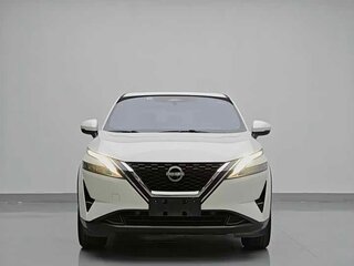 2023 Nissan Qashqai III, белый, 2001000 рублей, вид 2
