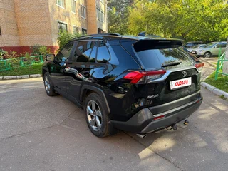 2021 Toyota RAV4 V (XA50), чёрный, 3900000 рублей, вид 5