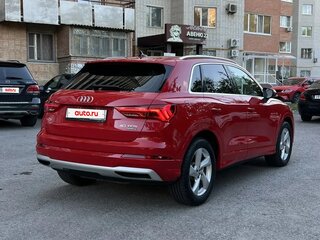 2020 Audi Q3 40 TFSI II (F3), красный, 3390000 рублей, вид 5
