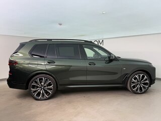 2026 BMW X7 40d I (G07) Рестайлинг, зелёный, 18990000 рублей, вид 5