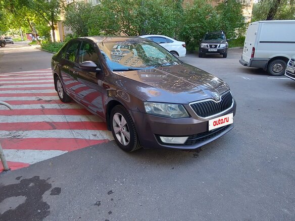 2013 Skoda Octavia III (A7), коричневый, 950000 рублей - вид 12