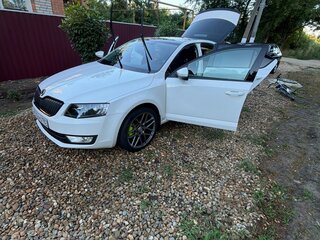 2014 Skoda Octavia III (A7), белый, 1600000 рублей, вид 5