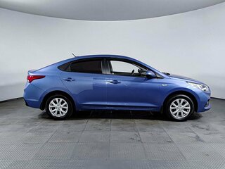 2018 Hyundai Solaris II, синий, 1145000 рублей, вид 4