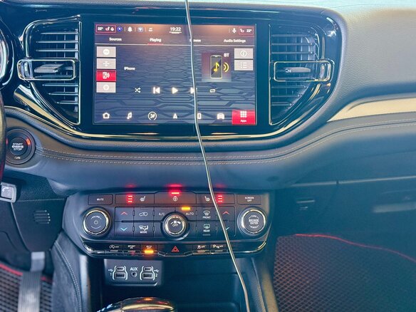 2021 Dodge Durango III Рестайлинг 2, серый, 4500000 рублей - вид 15