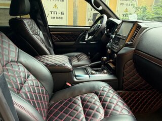 2018 Toyota Land Cruiser 200 Series Рестайлинг 2, чёрный, 5700000 рублей, вид 5