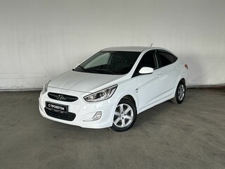 2014 Hyundai Solaris I Рестайлинг, белый, 955000 рублей, вид 1