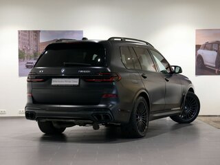 2023 BMW X7 M60i I (G07) Рестайлинг, чёрный, 12050000 рублей, вид 5