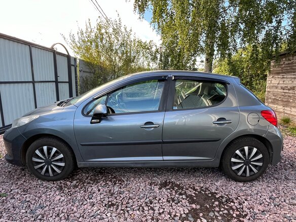 2009 Peugeot 207 I, серый, 380000 рублей - вид 2