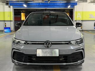 2021 Volkswagen Golf VIII, серый, 1590000 рублей, вид 3