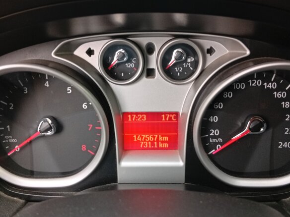 2010 Ford Focus II Рестайлинг, серый, 790000 рублей - вид 5