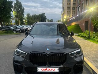 2022 BMW X5 40d IV (G05/G18), коричневый, 7000000 рублей, вид 3