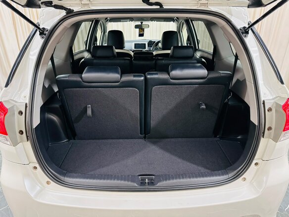2012 Toyota Wish II, белый, 1669000 рублей - вид 20