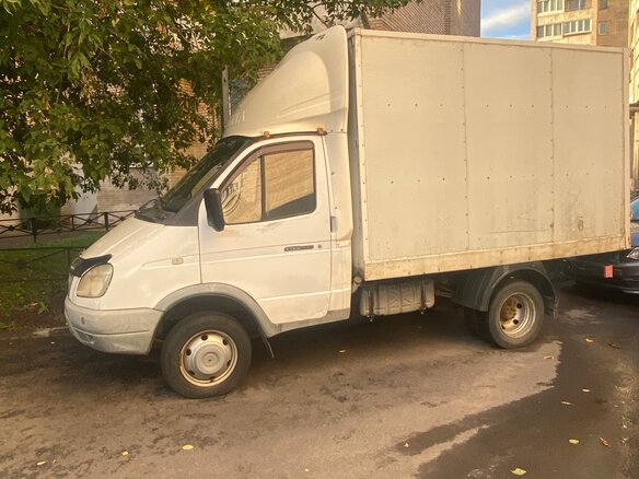 2004 ГАЗ ГАЗель (3302), белый, 500000 рублей - вид 1