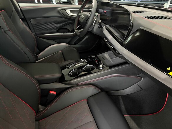 2026 Audi A5 L Sportback III (B10), красный, 6500000 рублей - вид 7