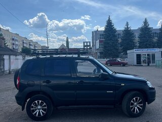 2015 Chevrolet Niva I Рестайлинг, чёрный, 650000 рублей, вид 5