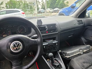 2001 Volkswagen Golf IV, серебристый, 325000 рублей, вид 5