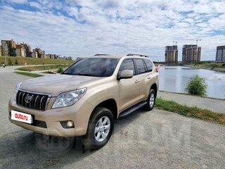 2010 Toyota Land Cruiser Prado 150 Series, бежевый, 2499000 рублей, вид 2