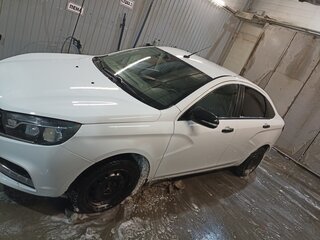 2018 Lada (ВАЗ) Vesta I, белый, 700000 рублей, вид 2