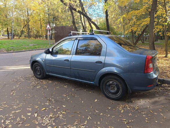 2011 Renault Logan I Рестайлинг, синий, 380000 рублей - вид 2