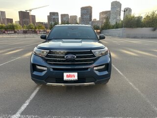 2019 Ford Explorer VI, синий, 3100000 рублей, вид 4
