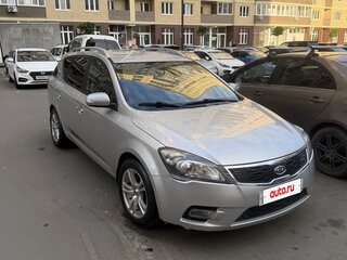 2011 Kia Ceed I Рестайлинг, серебристый, 760000 рублей, вид 1