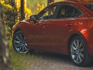 2019 Mazda 6 III (GJ) Рестайлинг 2, красный, 2050000 рублей, вид 4